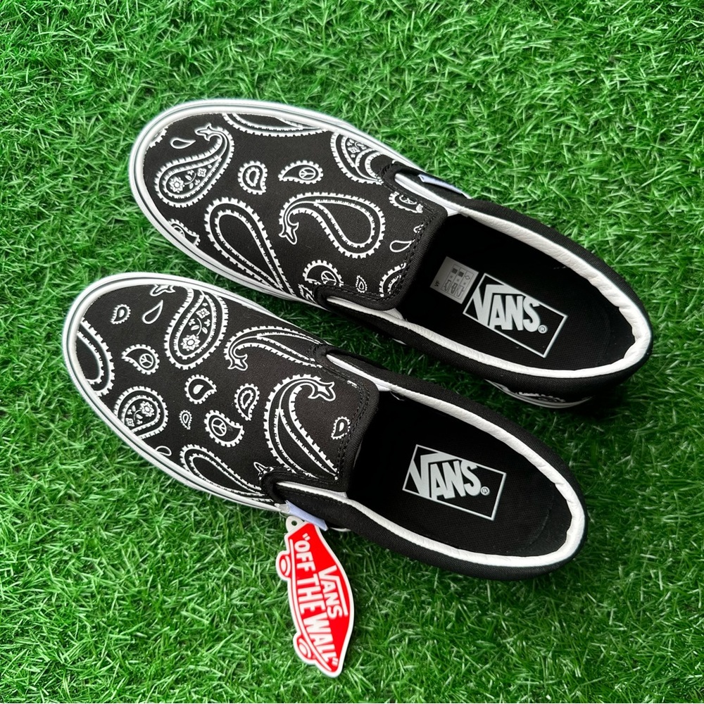Vans Classic Slip On Peace Paisley Black White - Picture 6 of 10